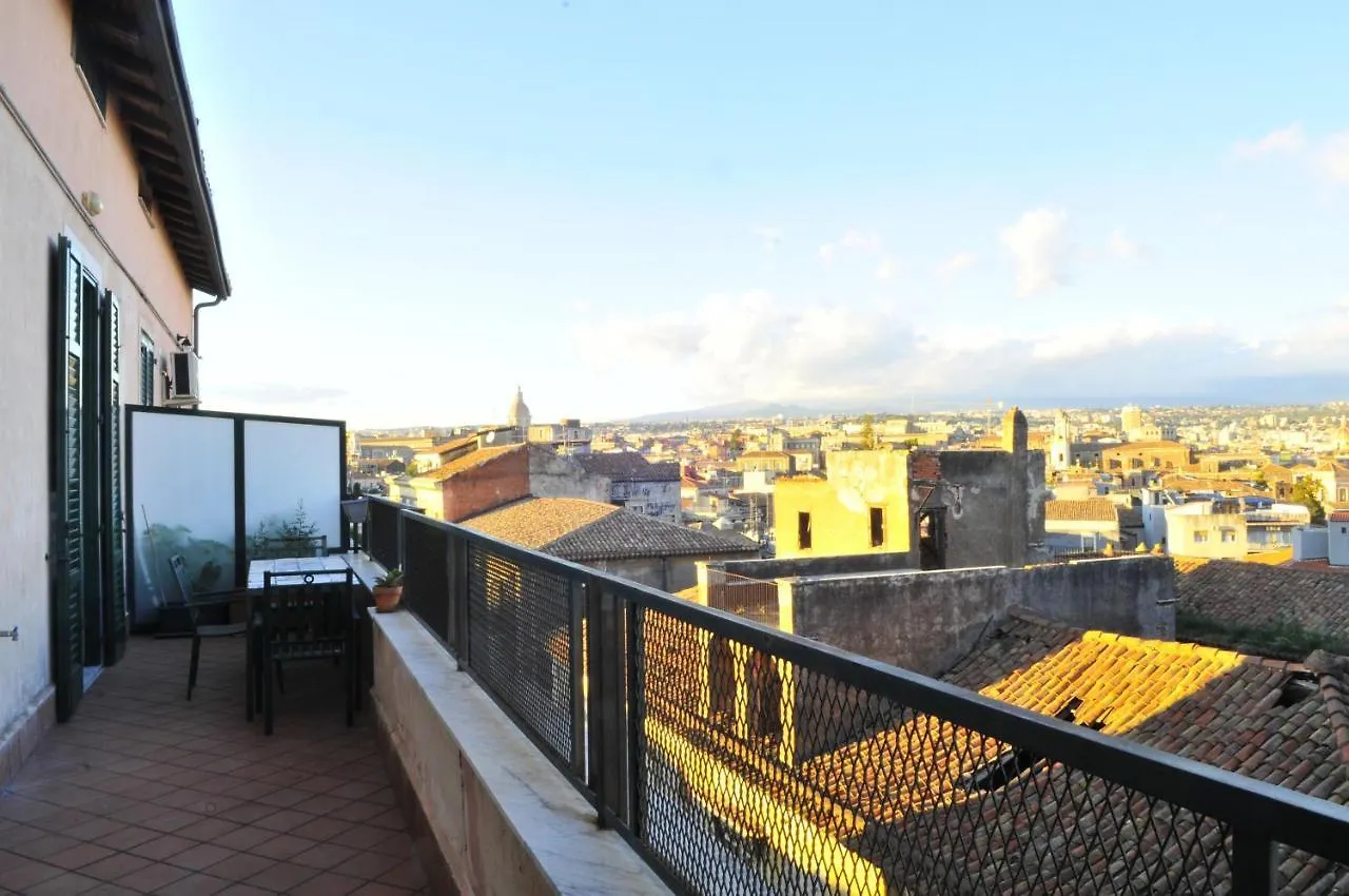 Apartament Terrazza Sul Castello Ursino By Wonderful Italy Katania